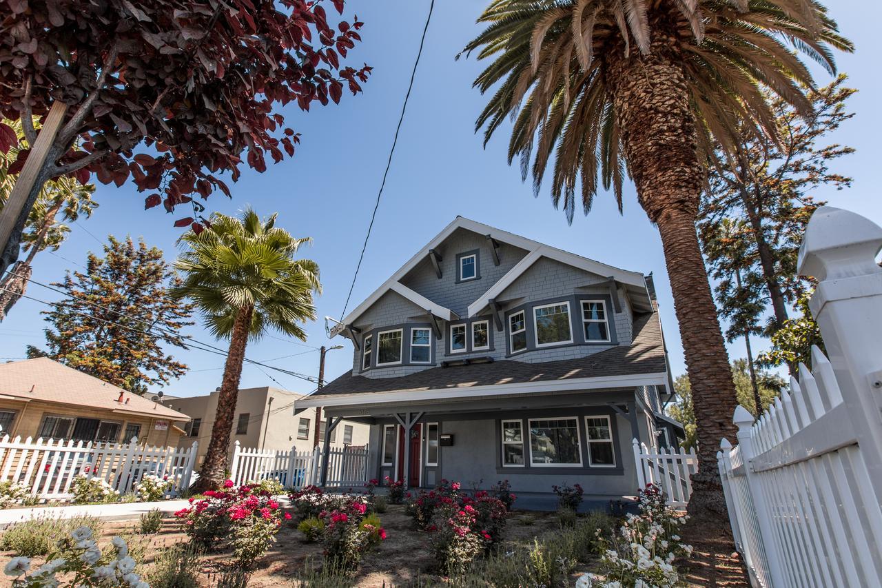 Hostal H California